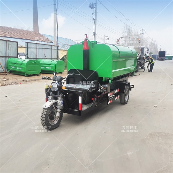 電動(dòng)三輪改裝勾臂車